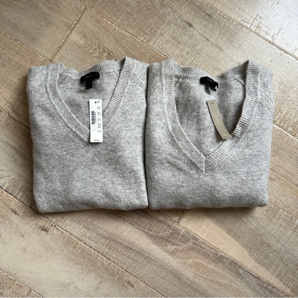 J.CREW | Women's Heather Dusk Grey V-Neck Pullover Sweater, Size Large - Picture 7 of 11